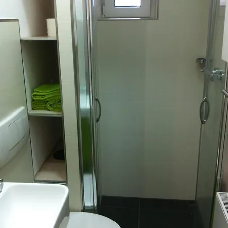 Joanna - Ma Rheinau 3 Apartment *